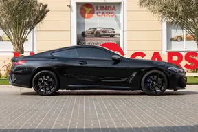 BMW 8 Series M850 2022