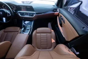 BMW 3 Series 330 2021