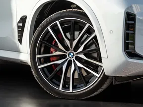 BMW X5 M60 2025