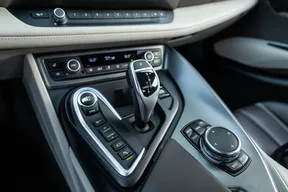 BMW i8 2016