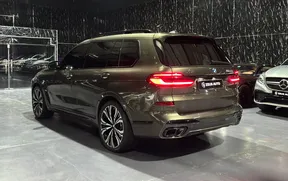BMW X7 M60 2024