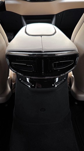 Ferrari Purosangue 2026