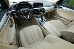 BMW 5 Series 520 2019