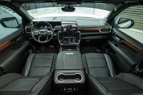 GMC Yukon XL 2500 2025