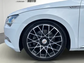 Škoda Superb Combi 2018
