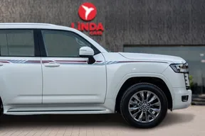 Toyota Land Cruiser 2025