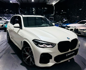 BMW X5 40i 2023