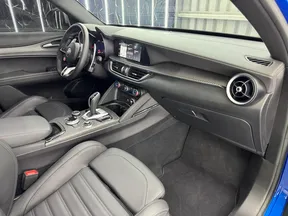 Alfa Romeo Stelvio Quadrifoglio 2024