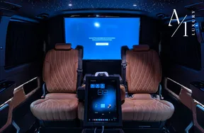 Mercedes-Benz V-Class 300 2025