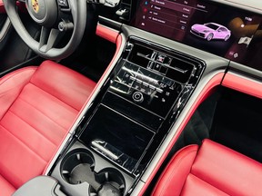 Porsche Panamera 4S E-Hybrid 2025