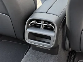 Mercedes-Benz E-Class 300 2024