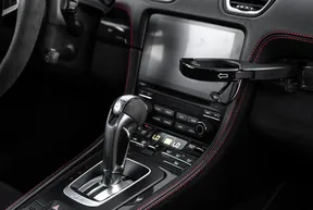Porsche Cayman 718 GT4 2023