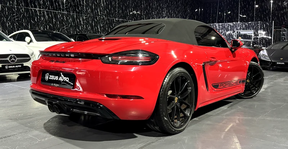 Porsche Boxster 718 2024