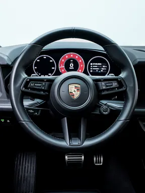 Porsche Cayenne GTS 2025