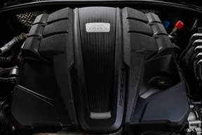 Porsche Macan S 2024