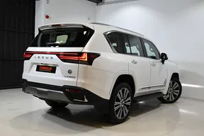 Lexus LX 600 2023