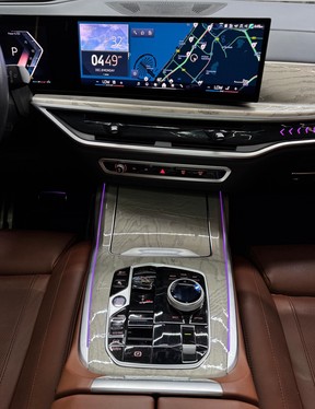 BMW X7 40i 2024