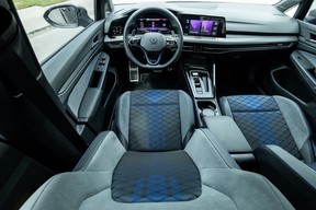 Volkswagen Golf R 2024