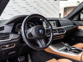 BMW X5 40 2023