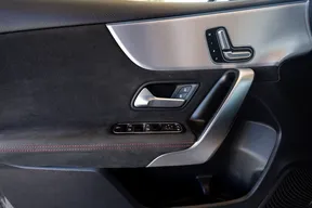 Mercedes-Benz A-Class 200 2020