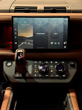 Land Rover Defender Octa 2025