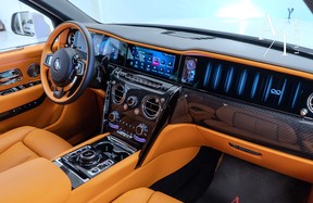 Rolls-Royce Cullinan Black Badge 2025