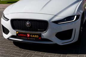 Jaguar XE 2020
