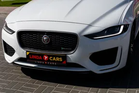 Jaguar XE 2020