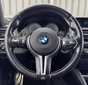 BMW 4 Series M4 Competition 2017