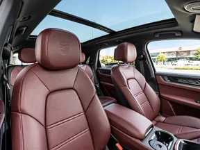 Porsche Cayenne 2024