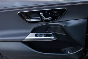 Mercedes-Benz E-Class 200 2024