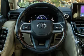 Toyota Land Cruiser 2025