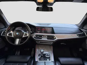BMW X7 40 2019