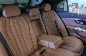 Mercedes-Benz E-Class 300 2025