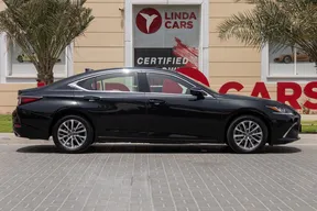 Lexus ES 350 2023