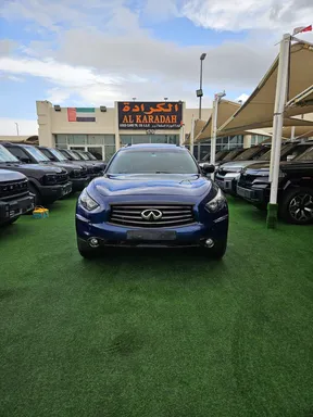 Infiniti QX70 2016