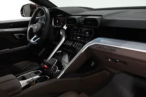 Lamborghini Urus 2023