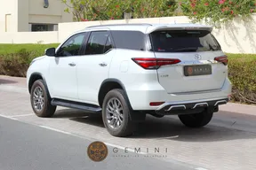 Toyota Fortuner 2023