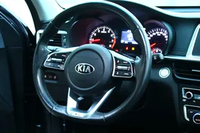 Kia K5 2019