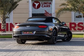 Bentley Continental GTC 2022