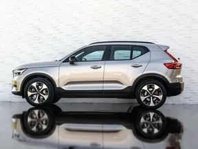 Volvo XC40 2024