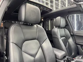 Porsche Macan 2021