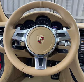 Porsche 911 Carrera 2013