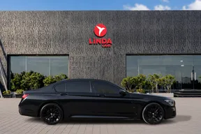 BMW 7 Series 730L 2021