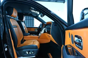 Rolls-Royce Cullinan Black Badge 2021
