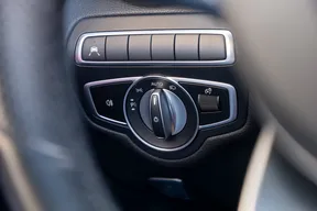 Mercedes-Benz C-Class 200 2021