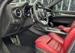 Alfa Romeo Stelvio 2024