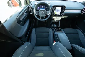 Volvo XC40 2023