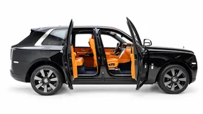 Rolls-Royce Cullinan Black Badge 2023