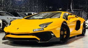 Lamborghini Aventador 2014
